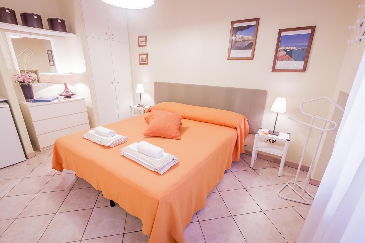 Bed and Breakfast Mandarinoarancio Алецио Экстерьер фото